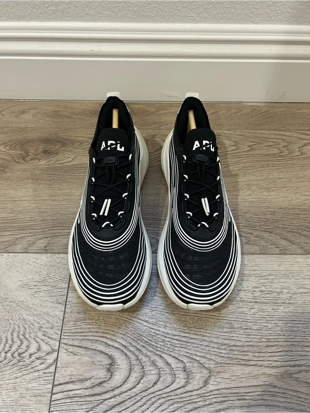 APL Women’s Veil Sneakers